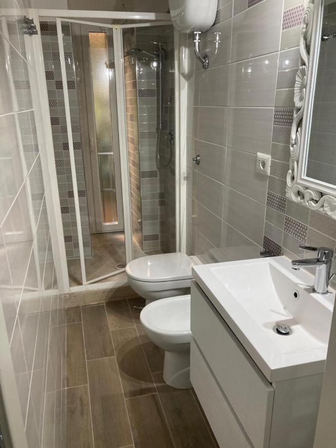 Casa Valesio Apartment โรม ภายนอก รูปภาพ